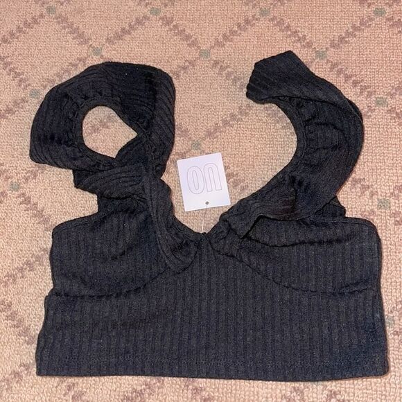 Urban Outfitters ruffle crop top NWT XS - Picture 1 of 7